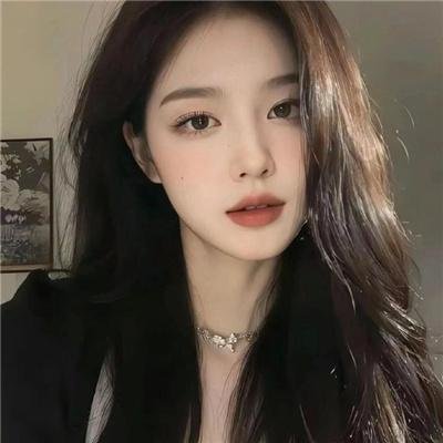 橘衫男子的画像